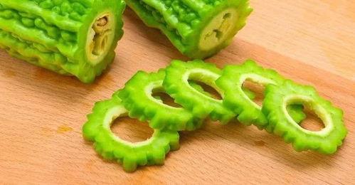 宝宝吃凉瓜视频,清凉解暑,营养美味新体验