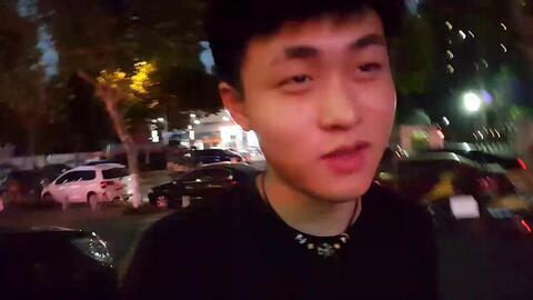 吃瓜博主表弟视频,揭秘吃瓜博主表弟视频背后的惊人真相