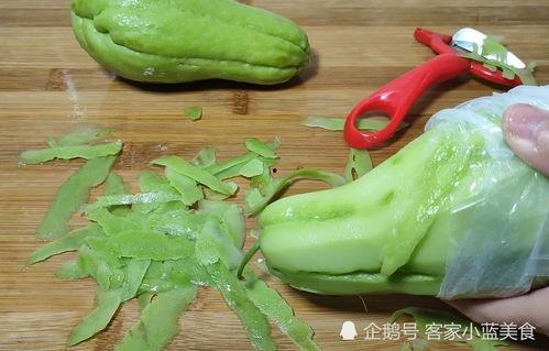 家禽吃佛手瓜好吗视频,家禽吃佛手瓜的好处与注意事项